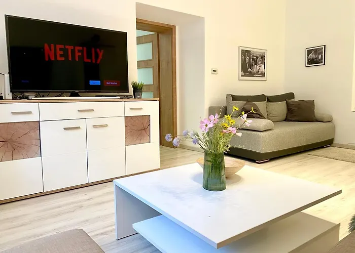 Bond Location Air Conditioned