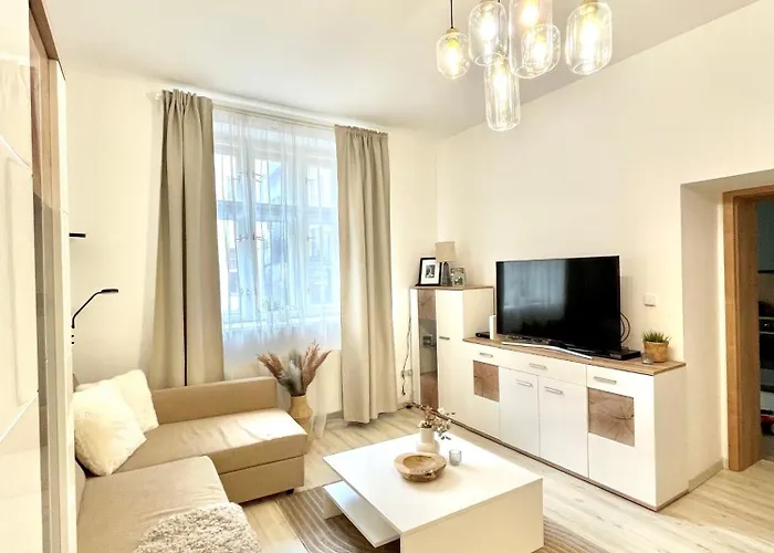 Bond Location Air Conditioned * Bratislava