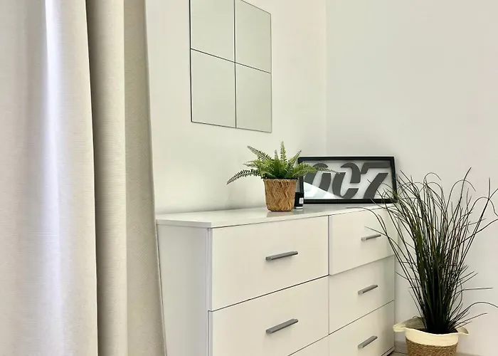 Bond Location Air Conditioned * Bratislava