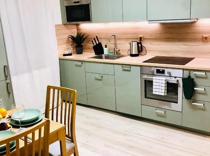 Bond Location Air Conditioned * Bratislava